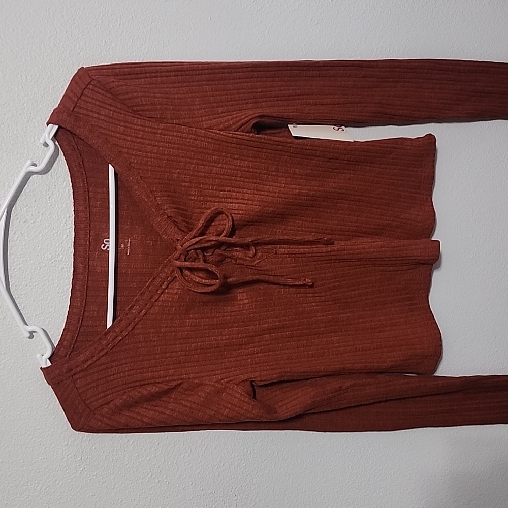 NEW long sleeve crop top